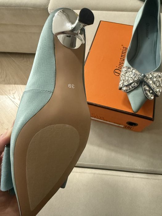Продам туфли в отличном состоянии
