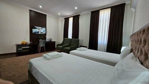 Продается готовый Гостиница Мирабадский район 3200м2