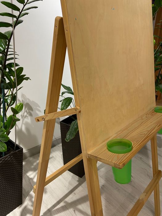 Мольберт Хлопушка 150см с подстаканниками