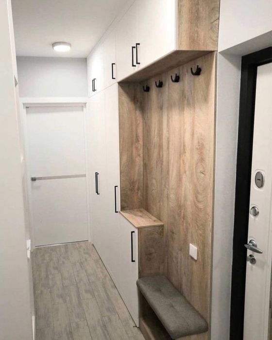 Офисная мебель.  Столы шкафы тумбы кресло