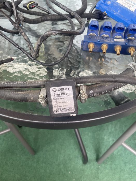 Газов инжекцион за кола