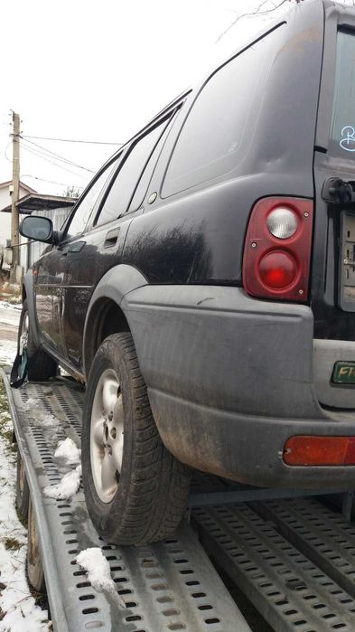 Lend Rover Freelander на части