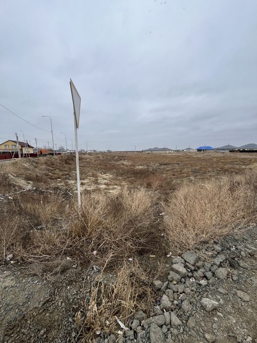 Ақжардан 1 гектар жер сатылады.