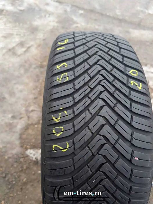 Anvelopa All Season 205/55 R16 CONTINENTAL AllSeasonContact 94V