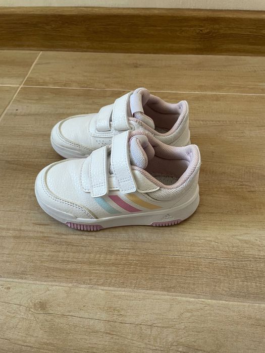 Детски кецове ADIDAS 24 номер