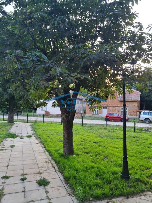 Продава се Къща в с. Хайредин, Област Враца - 180 кв.м за 99 €/кв.м - Снимка #7