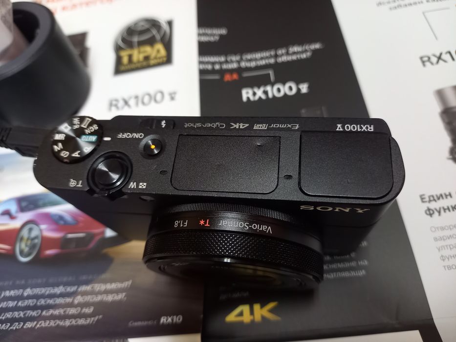 Фотоапарат Sony RX100 V