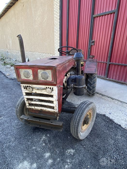 Dustlik Traktor