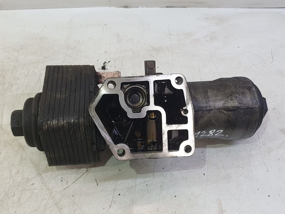 Racitor ulei termoflot 045115389g Volkswagen Passat B6 (2005 - 2010) 2.0 tdi BMP