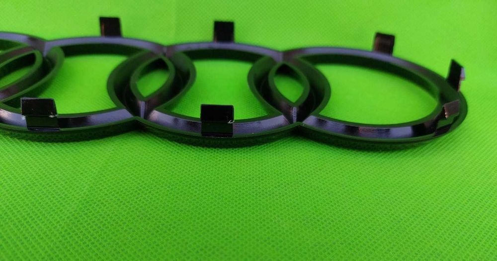 Емблема Ауди предна / задна / черна / сива / черен гланц / хром / Audi