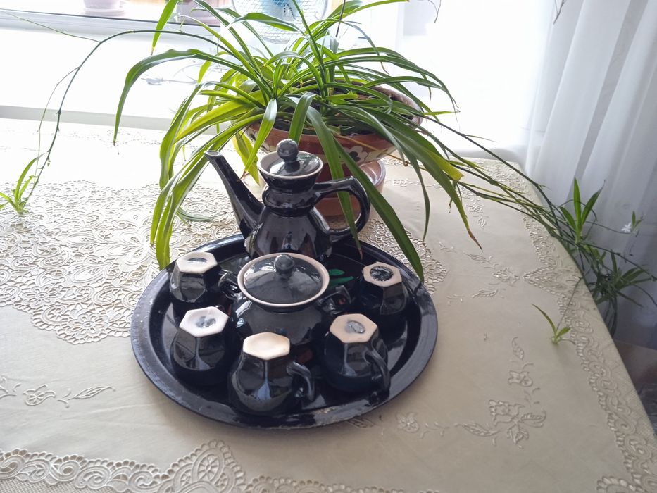 Продам кофейный сервиз из керамики