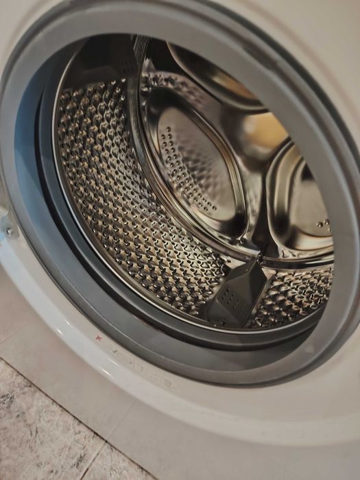 Пералня беко   в гаранция  ,използвана една година