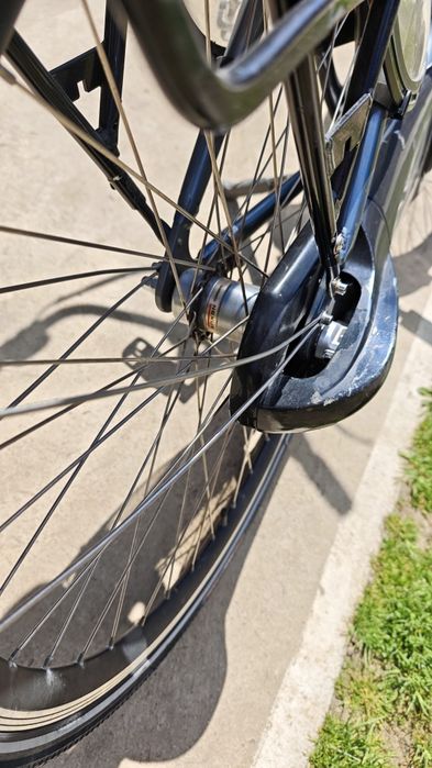 Bicicleta electrica roți pe 28