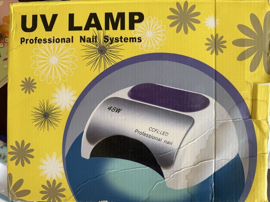 Лампа для маникюра