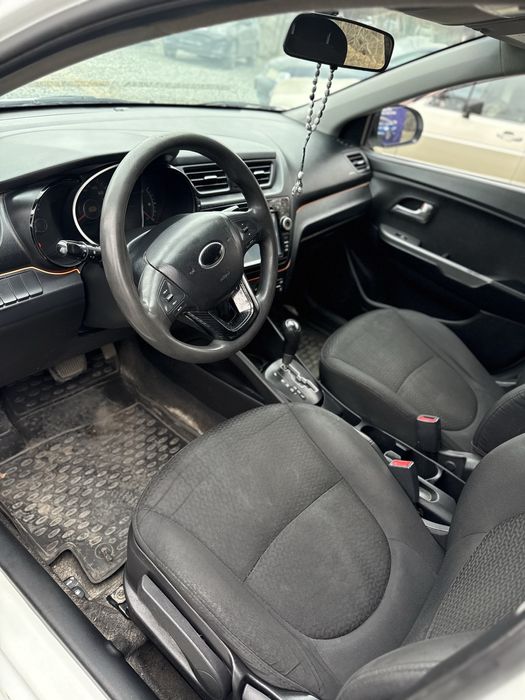 Kia Rio в отличном состоянии