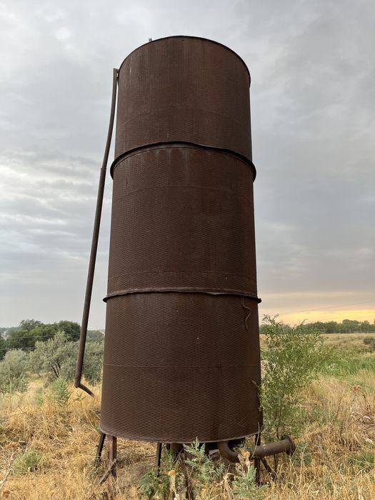 Продается цистерна (емкость)