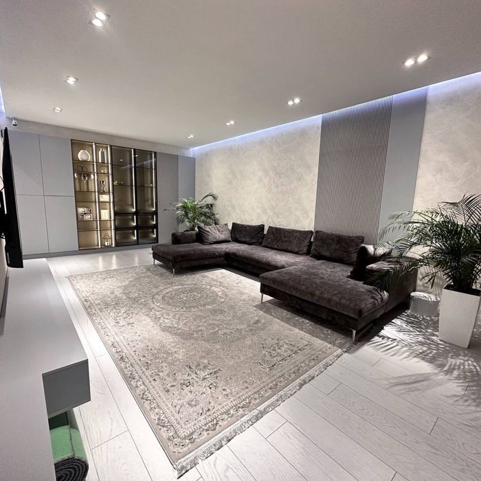 ПРОДАЕТСЯ 3/9/12 новостройка  ЖК NRG Oybek 107м2