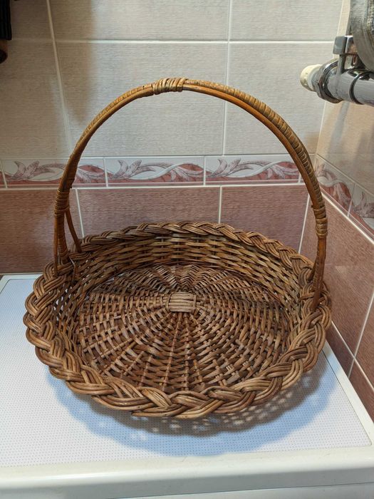 Корзина плетенная. Savat. Korzina.