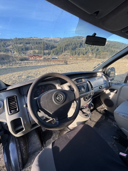Opel vivaro 2.5 cdti
