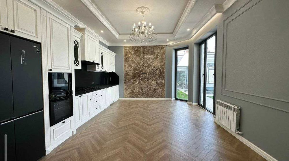 Продам евро дом на участке (5 соток)в центре Луначарского.