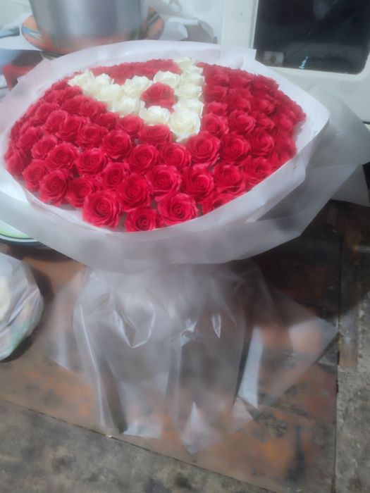 Гүл сатылады жаңа