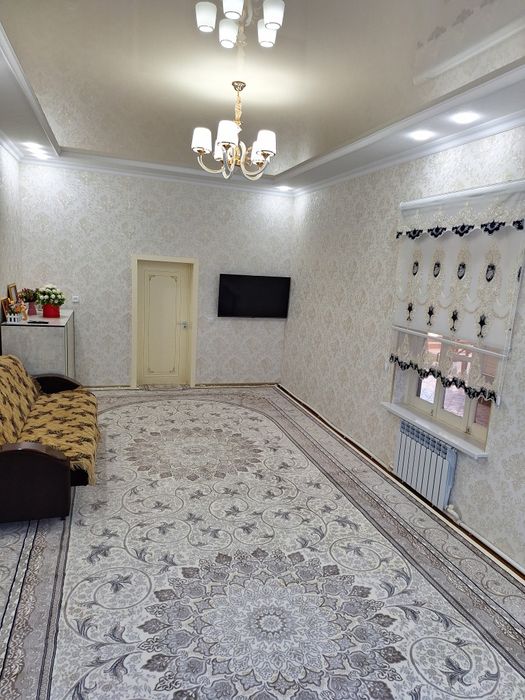 Sroshno hovli sotiladi