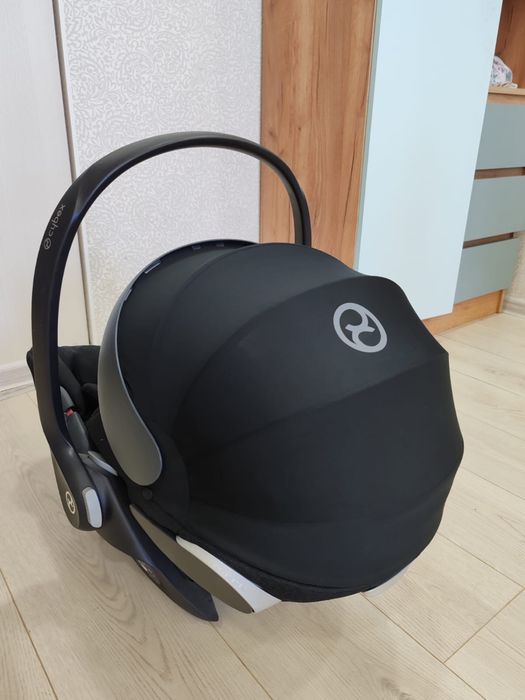Продам автолюльку Cybex Cloud Z i-Size Plus