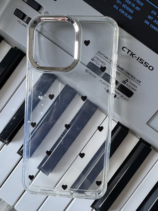 продам чехол на айфон 15 про макс