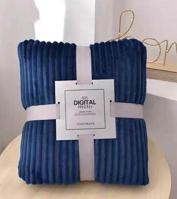 Подарок с пакетом. Одеяло хит продаж