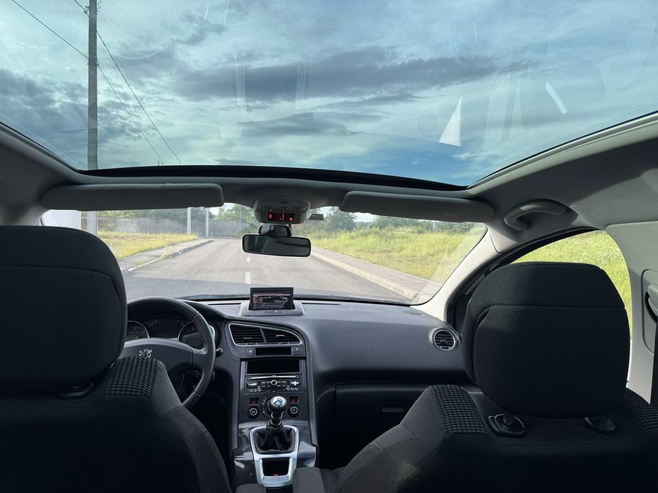 Peugeot 5008 2.0 Hdi *2012* Navi / Panoramic / Euro 5
