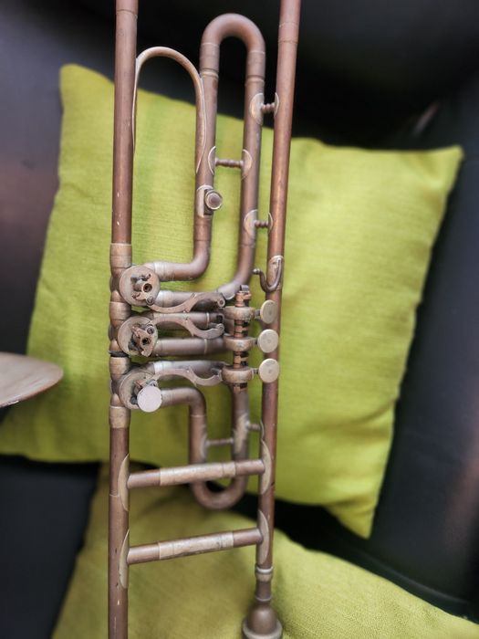 Trombon G. Hirsbrunner