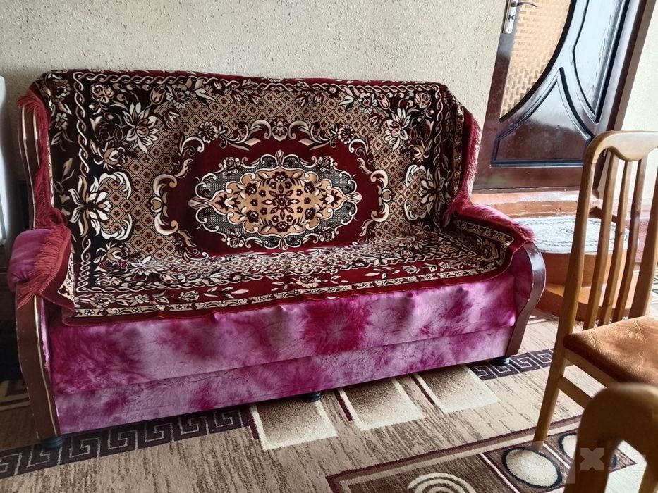 Диван креслоси билан