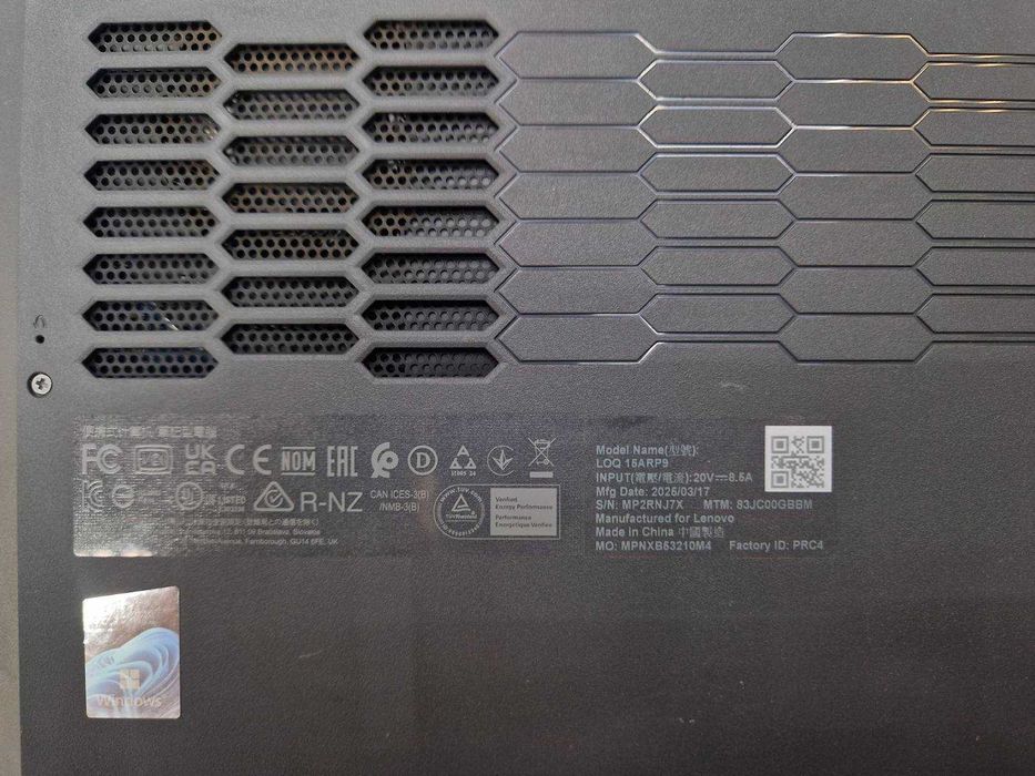 Лаптоп Lenovo LOQ 15ARP9