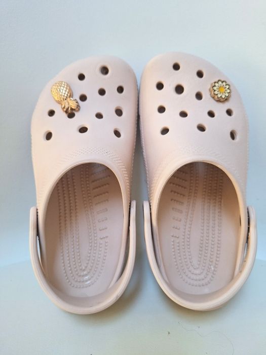 Crocs J3 с украшения
