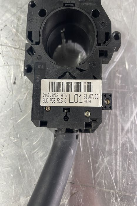Maneta semnalizare 8L0 953 513 G / 8L0953513G Volkswagen VW Passat B5