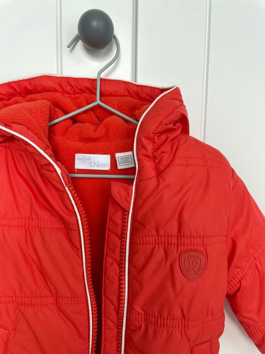 Яке с качулка Chicco