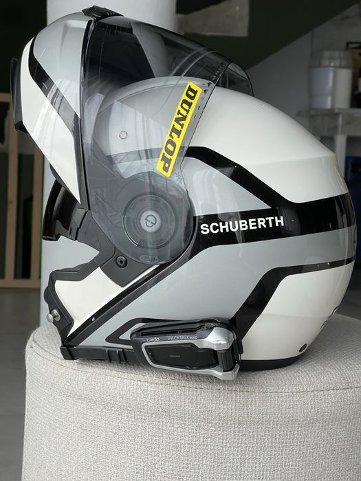 Casca Schubert C3 PRO + Intercom CARDO Packtalk Bold JBL