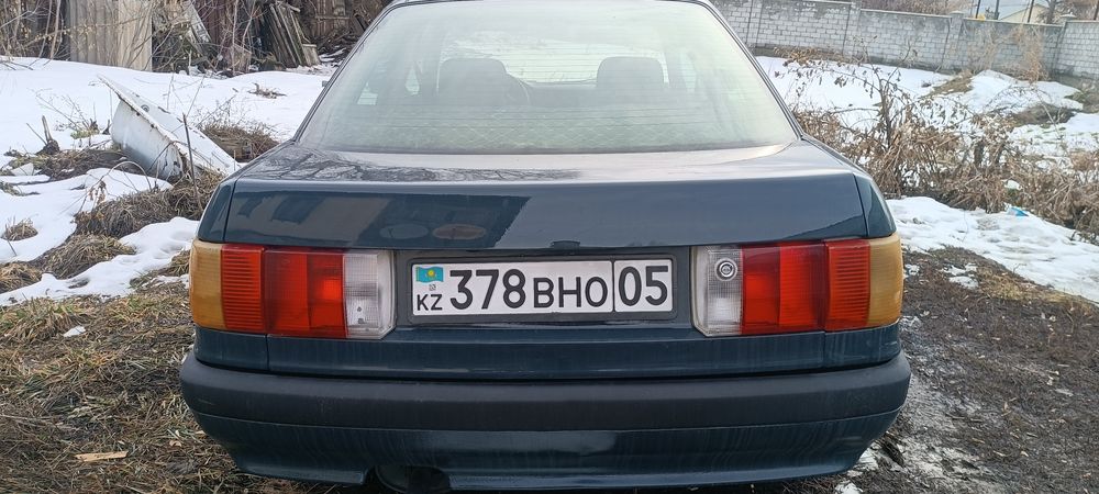 Машина на ходу.без гнилья.