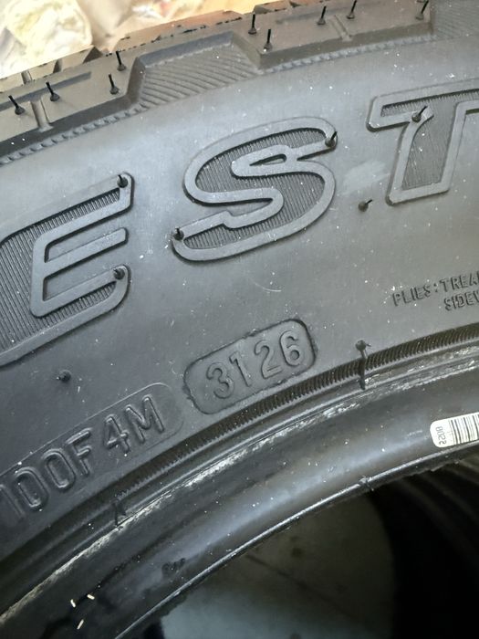 Bridgestone Dueler A/T002 255/60R18 всесезонни