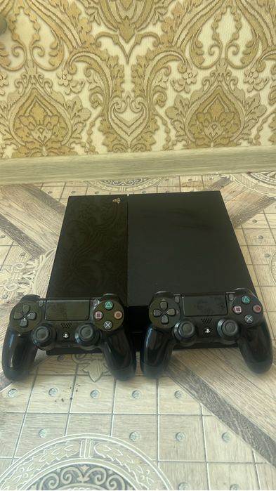 Продается Пс 4 слим 500гб с играми