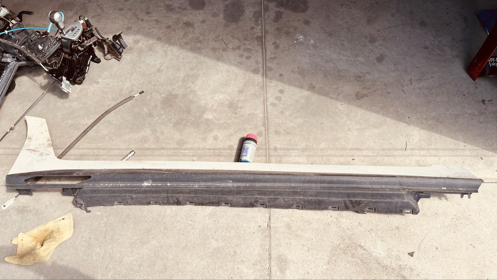 Ляв праг BMW I4 2021-