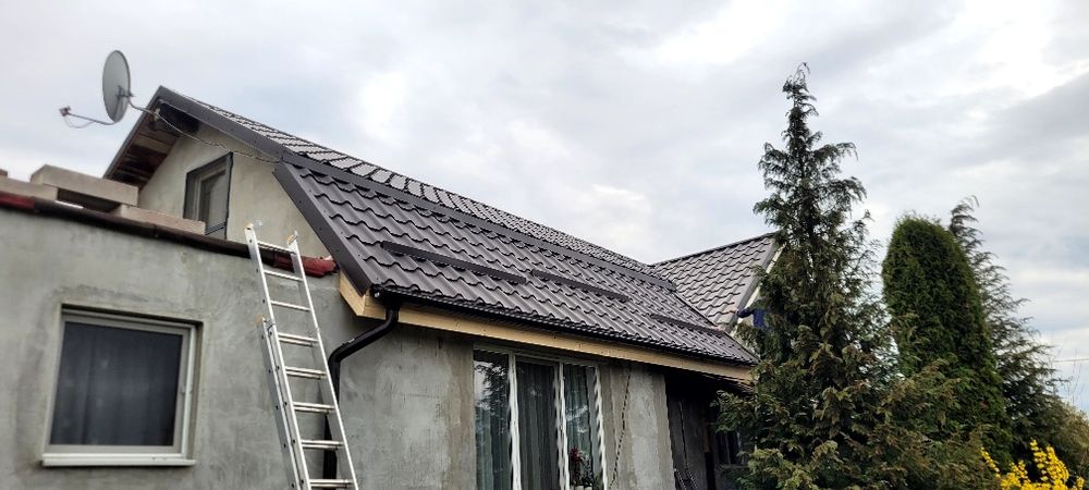 Executăm Acoperișuri si reparatii de urgența