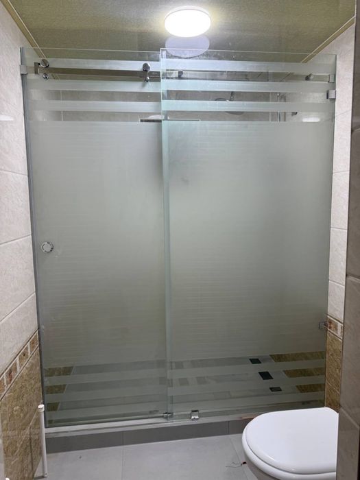 Установка душевые кабины разных видов под выбор