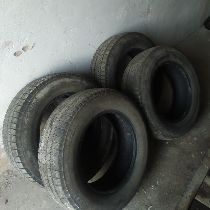 Шины бриджстоун. 215х65х16