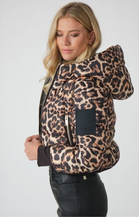 Яке от Естествен Пух и качулка с естествен кожа FLO&CLO