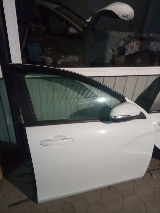 Автозапчасти на ваз веста