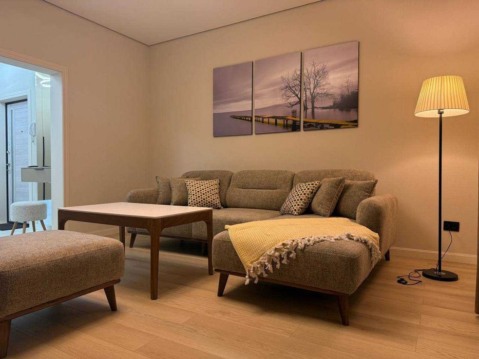 Сдаётся Квартира на Мирзо Улугбекском Районе 2/2/8 ЖК Силк Роад *