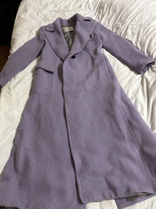 Продаю пальто Mango