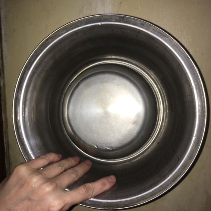 Миска металлическая