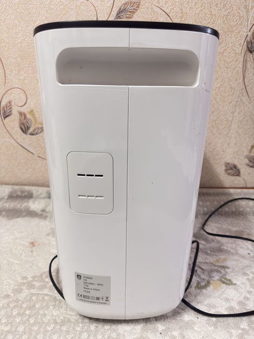 Увлажнитель воздуха Philips HU-5930